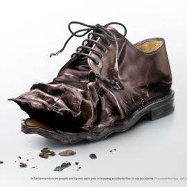 Suva意外保险广告