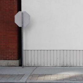 Smart汽车广告: 巷