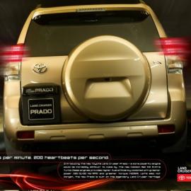 丰田 Land Cruiser Prado最新款车型广告