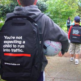 廉政预防损伤创意广告