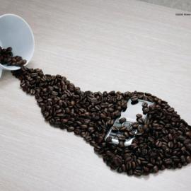 2009戛纳银狮奖（户外类）―Huawei华为防水手机：咖啡豆