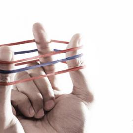 Nokia 诺基亚myTV ： 橡皮筋格斗