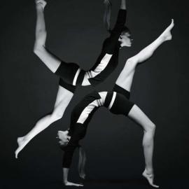 Calvin Klein广告: New Movement