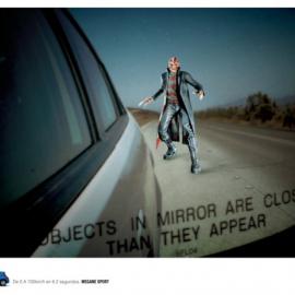 雷诺汽车平面 广告