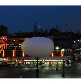 麦当劳：巨型鸡蛋