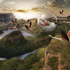 Flou床品家具广告：