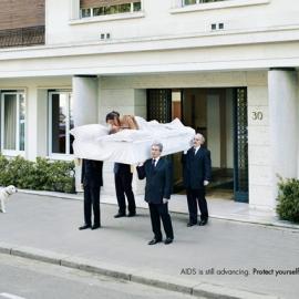 Sidaction 安全套：往墓地前行