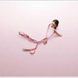 瑜珈中心创意广告