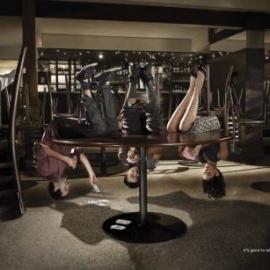 Bacardi A&ntilde;ejo平面广告招贴