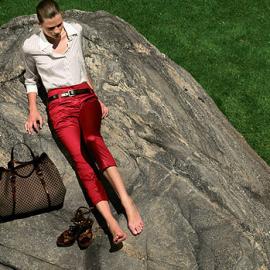 华丽与自在共存 celine最新广告大片