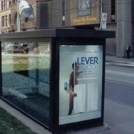 Lever 2000 Pure Rain户外广告