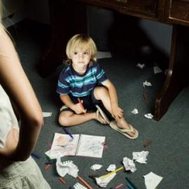 Hospital Aleman 平面广告