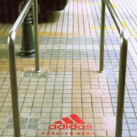 新加坡阿迪达斯广告