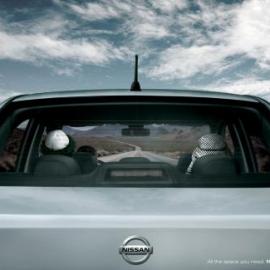 Nissan 汽车广告