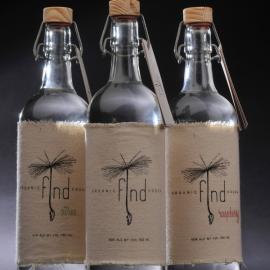 Find有机伏特加酒创意包装设计