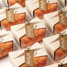 佐日漫游金砖凤梨酥 精品礼盒包装