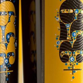 保加利亚特色：+359葡萄酒包装设计