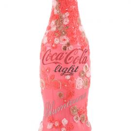 多位意大利时装设计师设计的Coca-cola 限量瓶