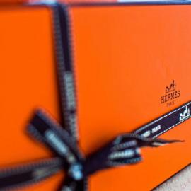 舍不得扔掉的盒子