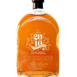 Ekstra Modnet Gilde Juleaquavit白兰地酒包装设计欣赏