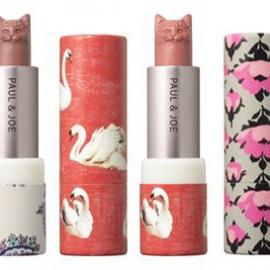 性感的猫形唇膏包装