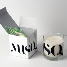 五款精美的外国酒品包装