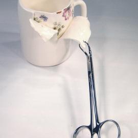 陶瓷艺术：陶瓷的破坏者