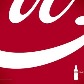 分解可口可乐LOGO来大玩创意广告