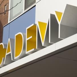 PAVE学院特许学校环境图形设计