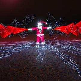 20张漂亮的圣诞光涂鸦作品