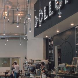 Dollop Coffee & Tea视觉形象