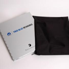 Naomi Synstelien 平面设计