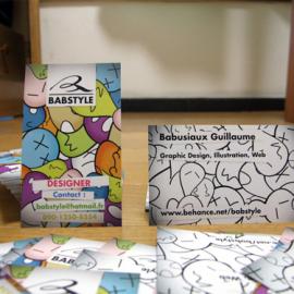 有趣卡通人物元素的可爱名片设计