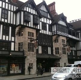 伦敦设计师Ben Slater设计最新《glass》杂志欣赏