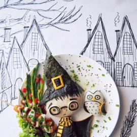 母亲创意制作餐点中的童话世界