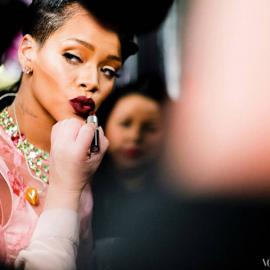 维多利亚的秘密后台