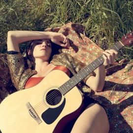 Nicole L. Hill：甜蜜夏日