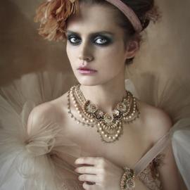 Michal Negrin Jewlery 时尚摄影欣赏