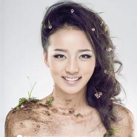 2010《花儿朵朵》10强集体拍摄新年照