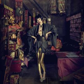 超模李丹妮演绎丝绸之路