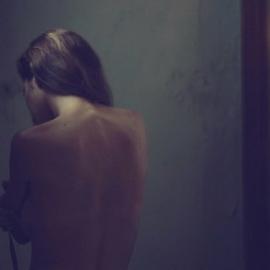 接近情色的性感裸露人像摄影―Damon Loble