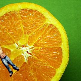 Simon Pais-Thomas摄影作品《Little Man.》小人国的故事