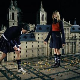 Julia Fullerton-Batten：《青春期的幻想故事》