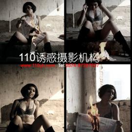 小俊人像摄影作品《新职业诱惑》