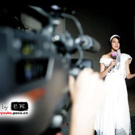 盛夏的美丽--吴英娜