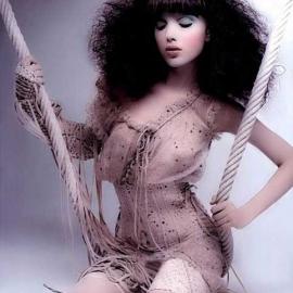 诡魅女人－－摄影欣赏