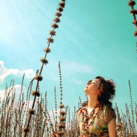 小俊人像摄影作品<<心情>>