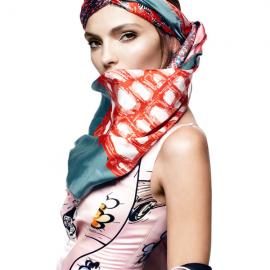 Vogue封面：斗艳时尚，已臻化境