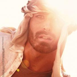 《Esquire》西班牙2010年2月大片