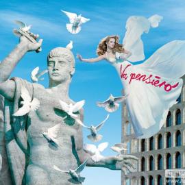 Miles Aldridge掌镜Lavazza 2010日历大片